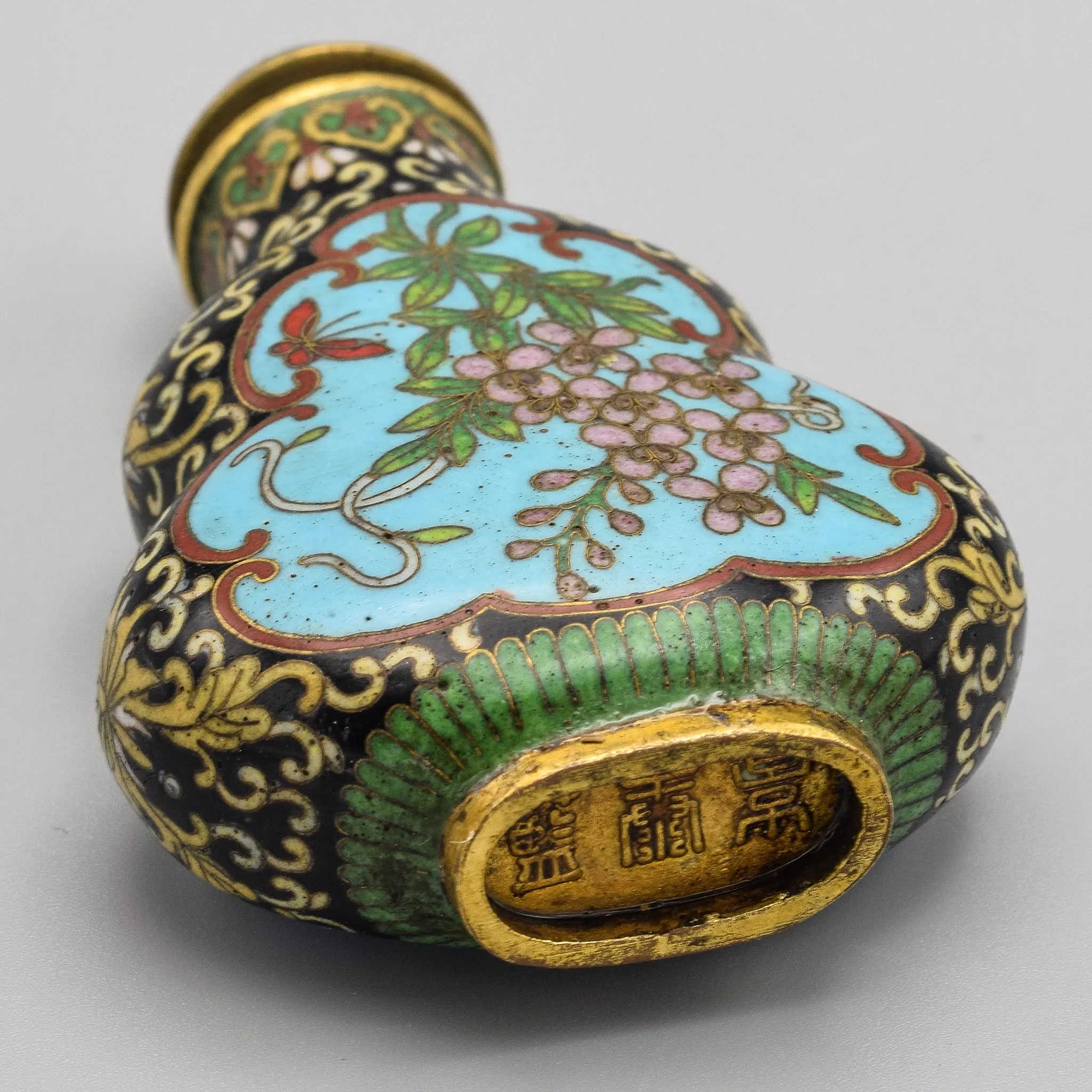 Antique Chinese Black Cloisonne Floral Snuff Bottle