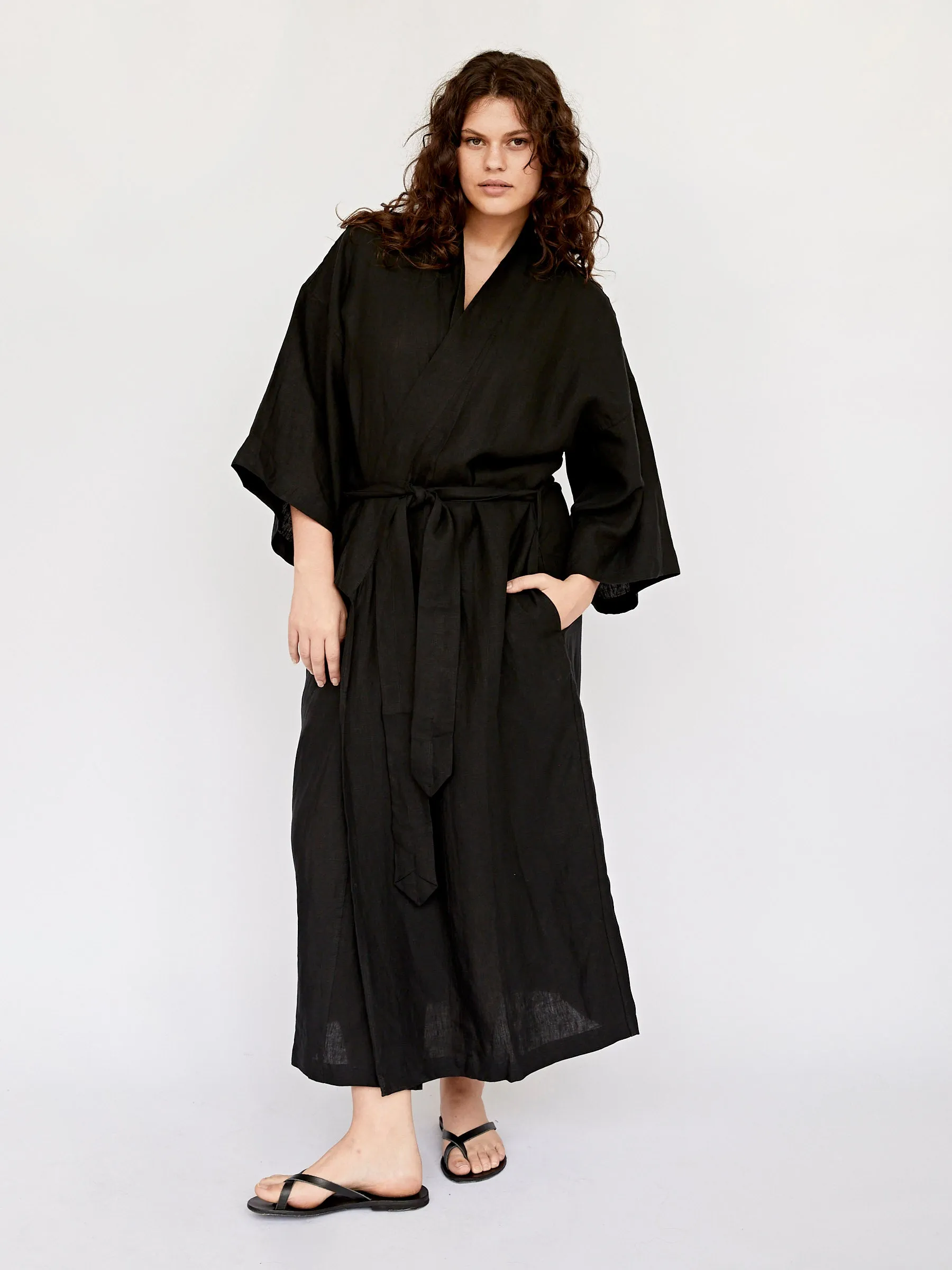 The 02 Full Length Linen Robe