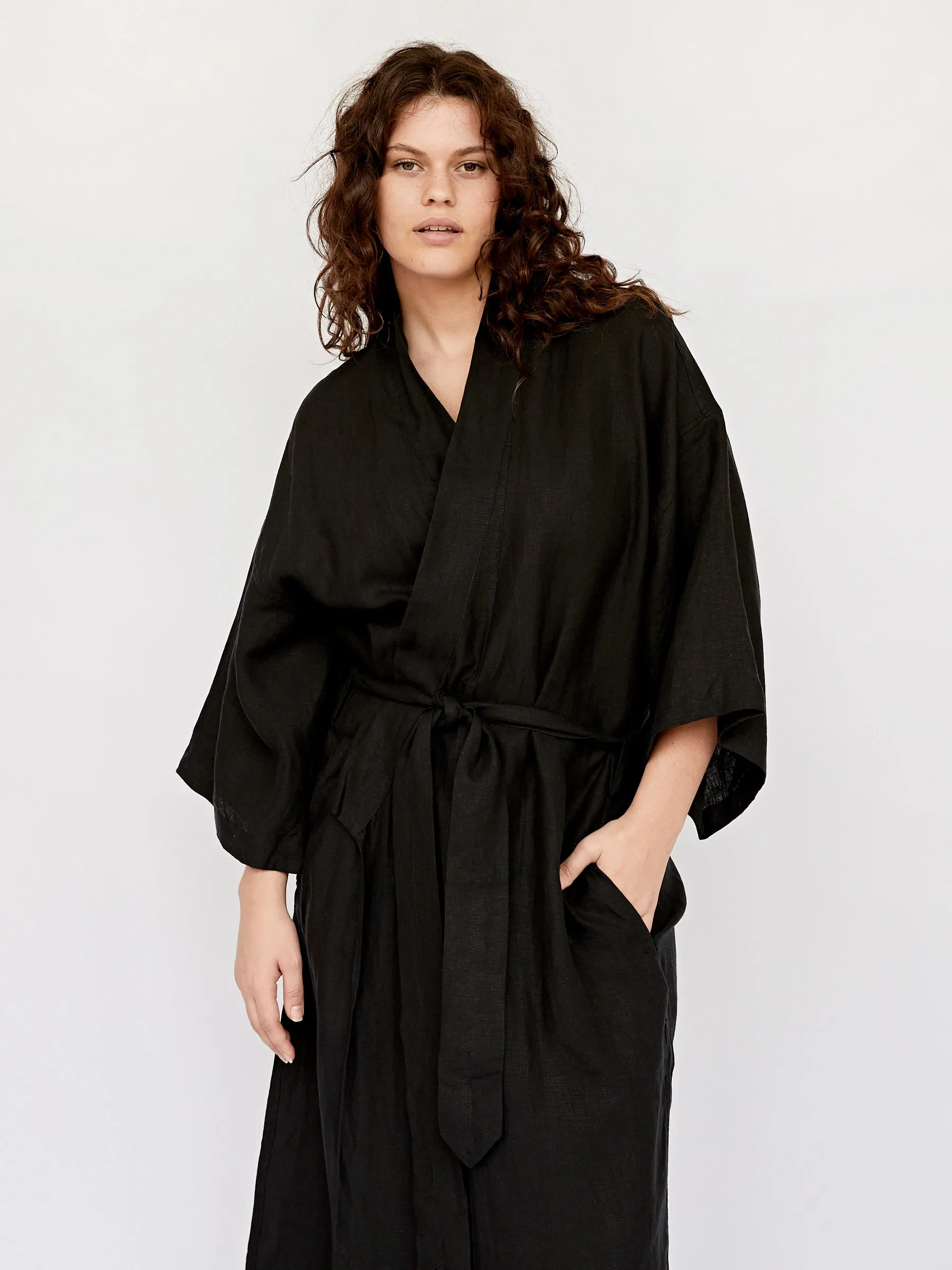 The 02 Full Length Linen Robe